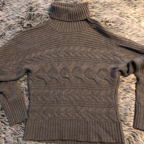 Grey Turtleneck Sweater - Picture 1 of 2